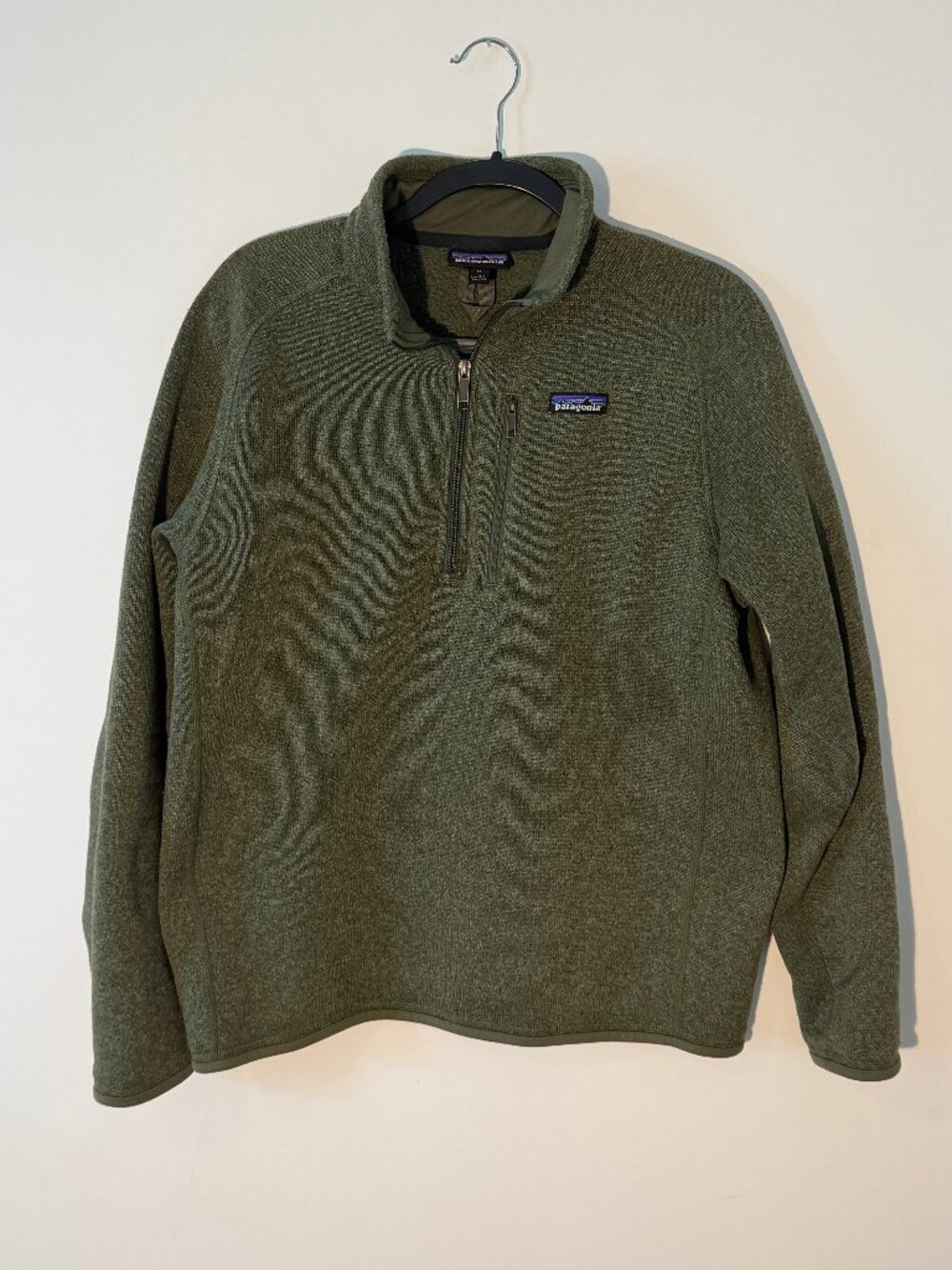 Army green Patagonia quarter zip sweater medium